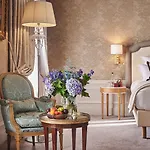 Westminster Hotel