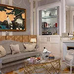 Westminster ホテル 5*
