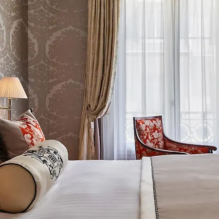 Westminster Hotel 4*